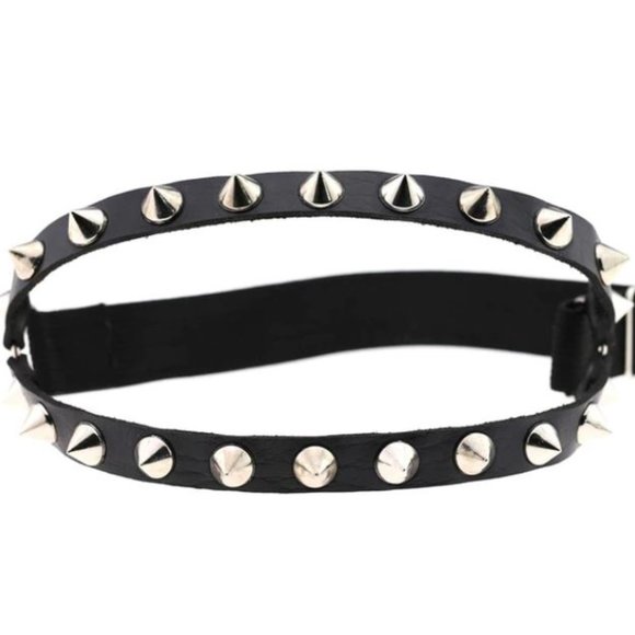 *New* Spiked Knee Adjustable Garter Leg Harness - Picture 1 of 5